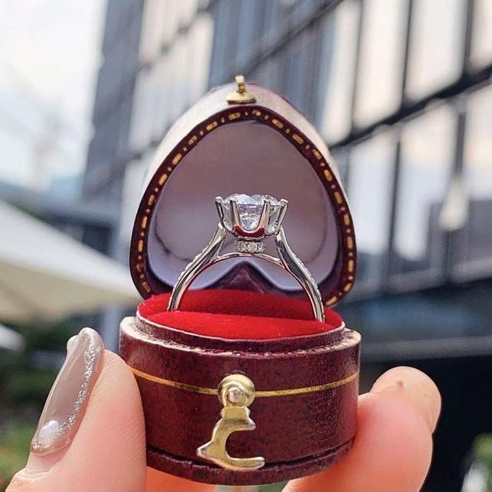Exclusive 925 Silver Plated 3A CZ Ring for Women, FB16FA1070